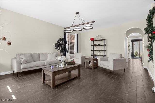 998 Lone Pine River Avenue, Henderson, NV 89002