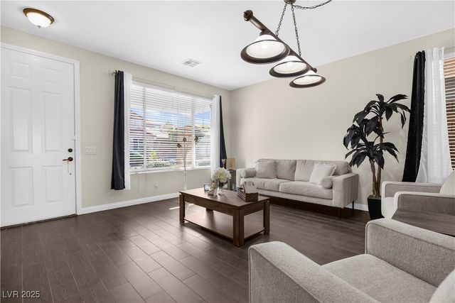 998 Lone Pine River Avenue, Henderson, NV 89002