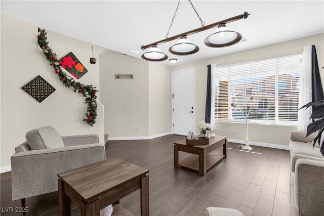 998 Lone Pine River Avenue, Henderson, NV 89002