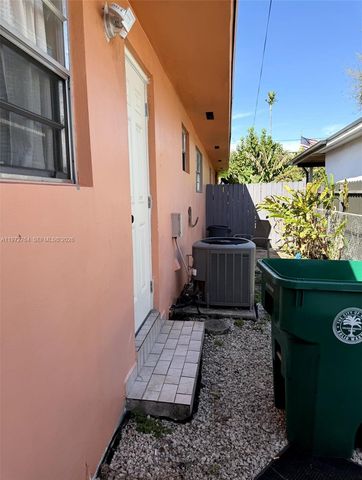 1845 NW 6th St 1845, Miami, FL 33125