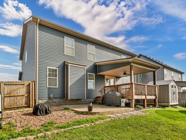 1167 Eagles Bluff Dr, Clarksville, TN 37040