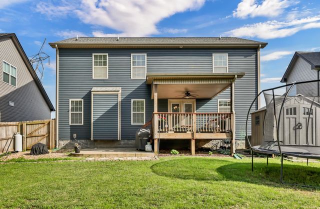 1167 Eagles Bluff Dr, Clarksville, TN 37040