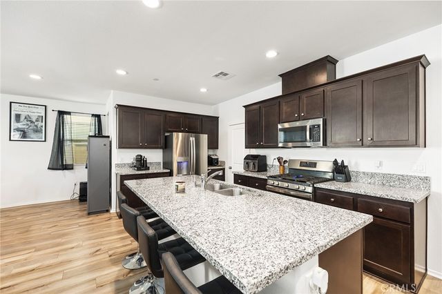 29587 Winterstorm Court, Winchester, CA 92596