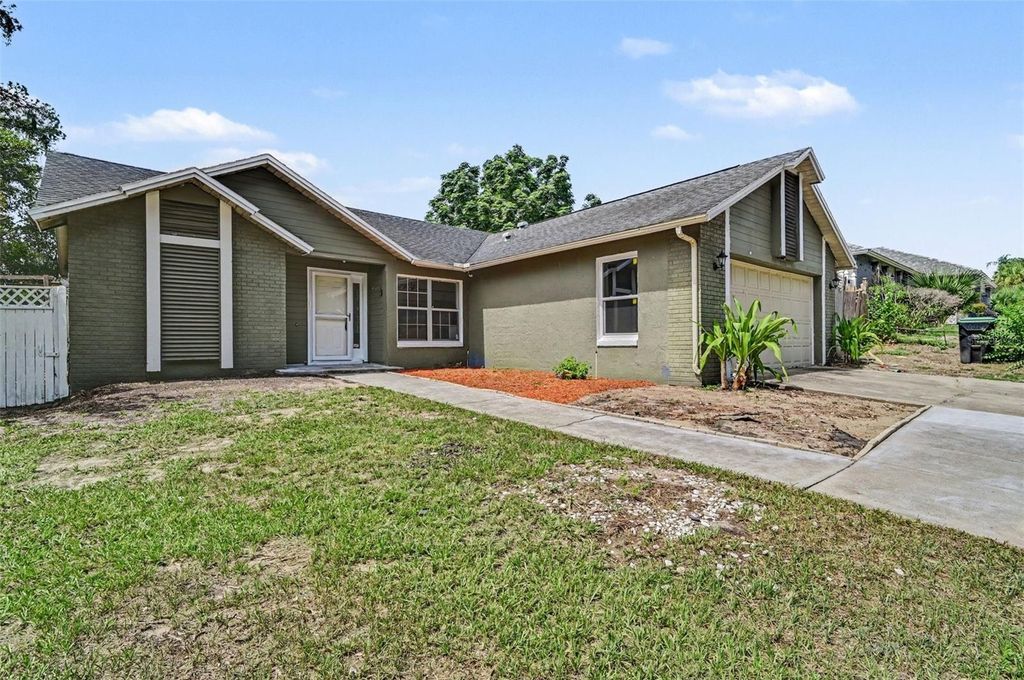 7774 BARBERRY DRIVE, Orlando, FL 32835