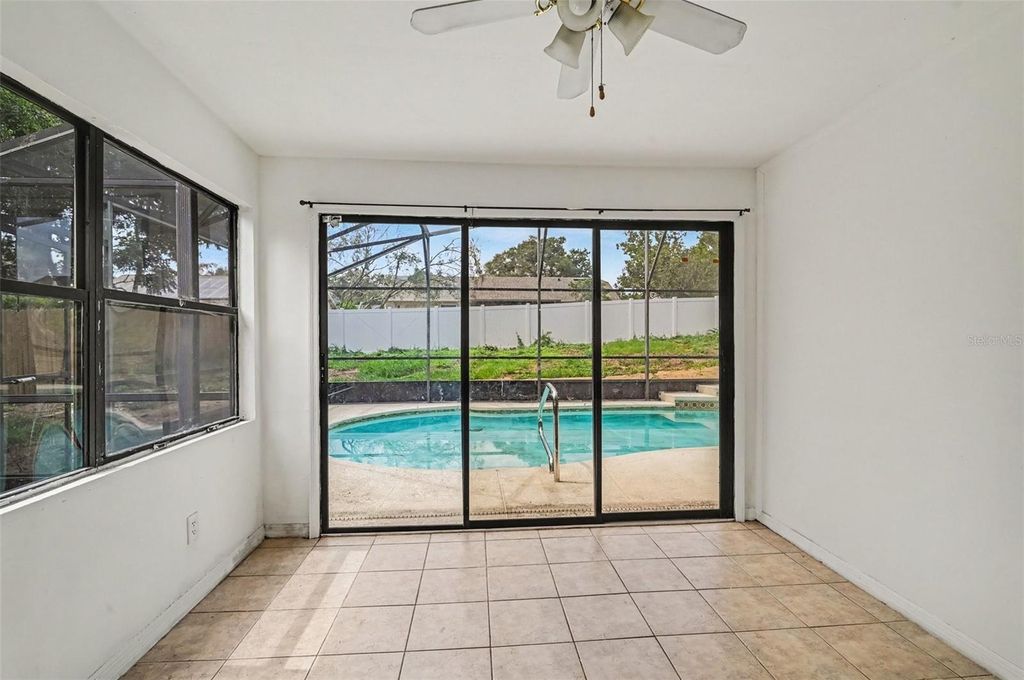 Image 3 of property listing at 7774 BARBERRY DRIVE, Orlando, FL 32835