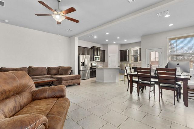 2210 Dillon Pond LN B, Pflugerville, TX 78660