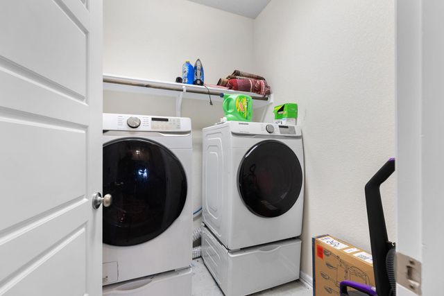 2210 Dillon Pond LN B, Pflugerville, TX 78660