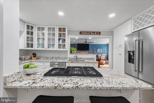4 CHASE RD, Annapolis, MD 21409