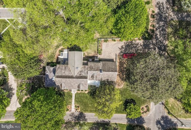 4 CHASE RD, Annapolis, MD 21409