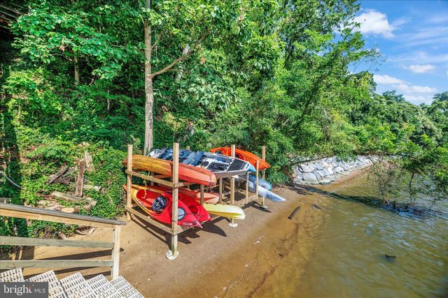 4 CHASE RD, Annapolis, MD 21409