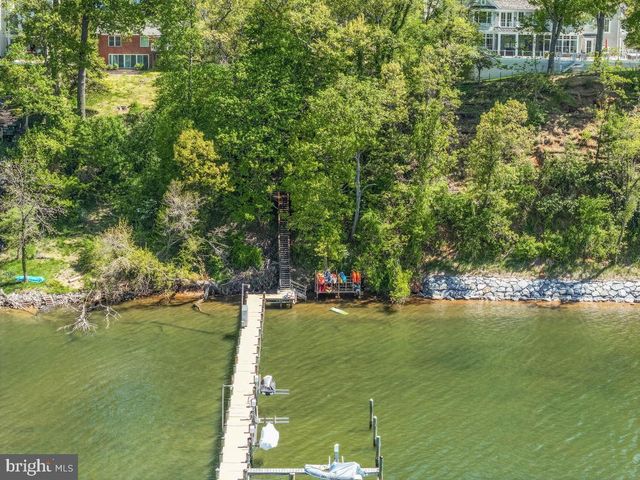 4 CHASE RD, Annapolis, MD 21409