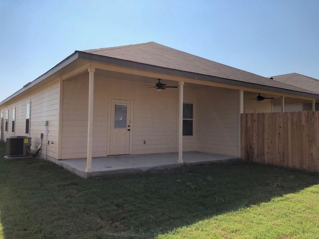 108 Samuel DR A, Buda, TX 78610