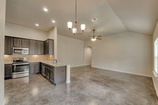 108 Samuel DR A, Buda, TX 78610