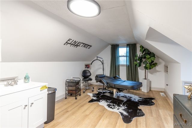 2919 Military Road, Niagara, NY 14304