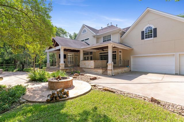 2042 Darby Lane, Fresno, TX 77545