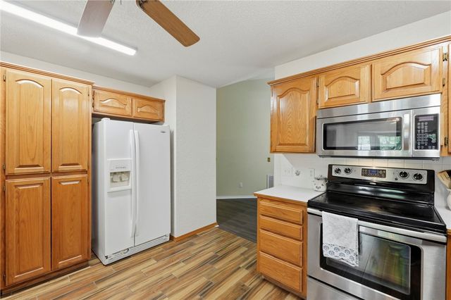 11 Wiltshire Drive, Bella Vista, AR 72714