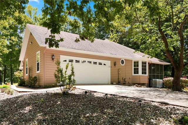 11 Wiltshire Drive, Bella Vista, AR 72714