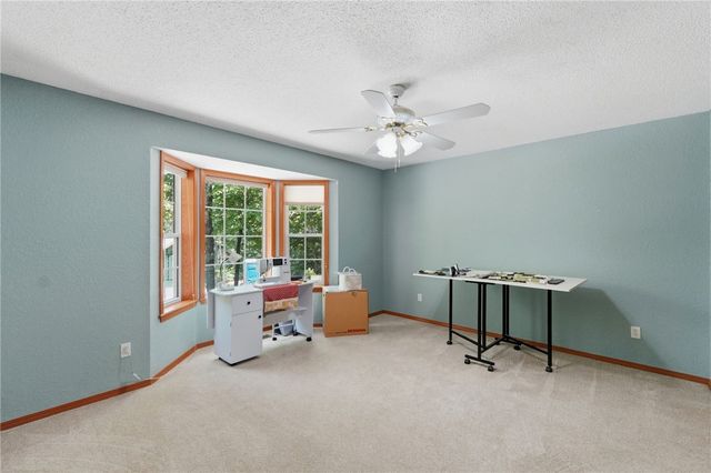 11 Wiltshire Drive, Bella Vista, AR 72714