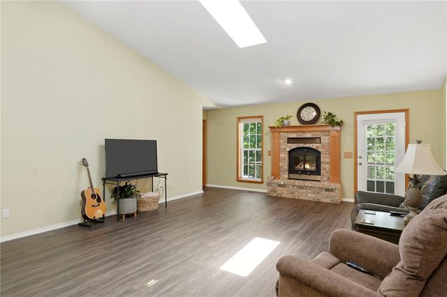 11 Wiltshire Drive, Bella Vista, AR 72714