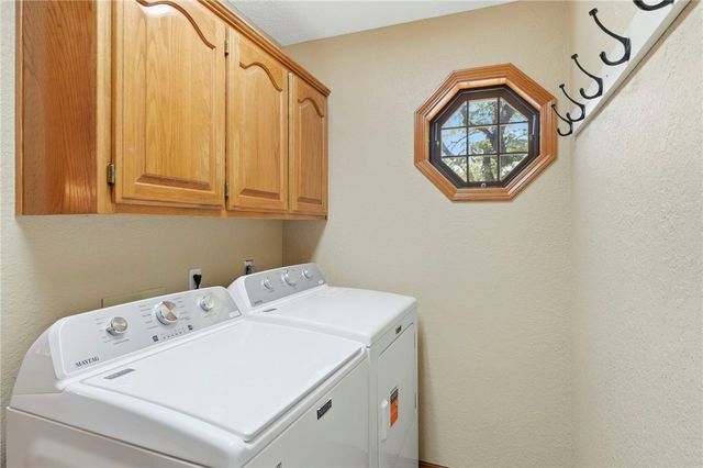 11 Wiltshire Drive, Bella Vista, AR 72714