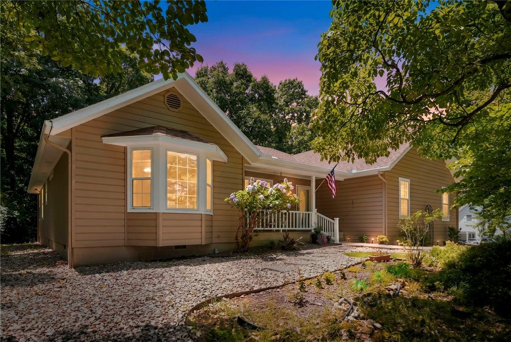 11 Wiltshire Drive, Bella Vista, AR 72714
