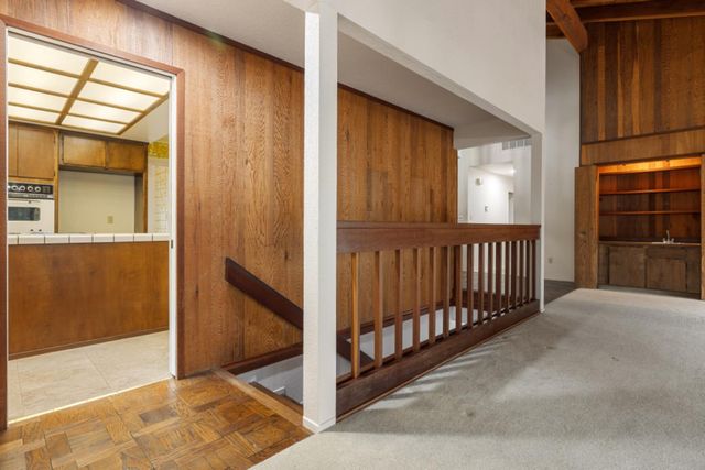 218 Brook Way, Modesto, CA 95354