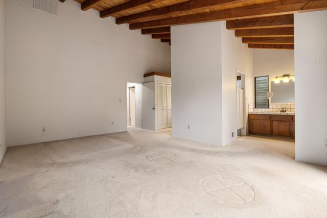 218 Brook Way, Modesto, CA 95354