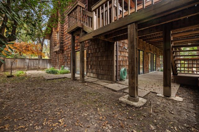 218 Brook Way, Modesto, CA 95354