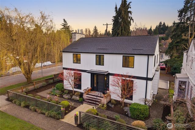 1633 E Calhoun Street, Seattle, WA 98112