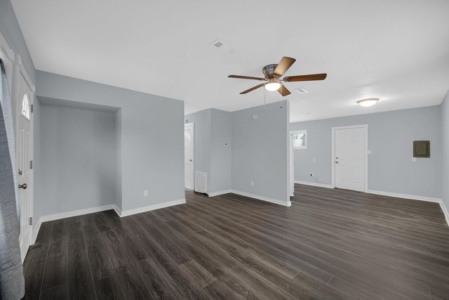 436 E 47th Place, Gary, IN 46409