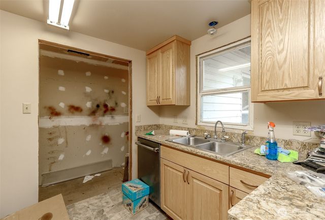 4700 S 172nd Street, Seatac, WA 98188