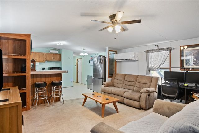 11989 S Howard Road, Yucca, AZ 86438