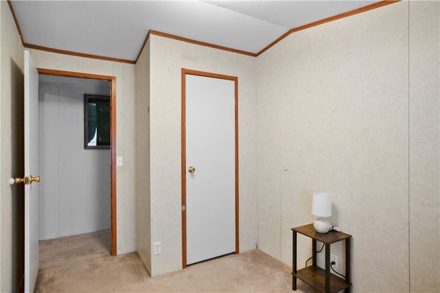 11989 S Howard Road, Yucca, AZ 86438