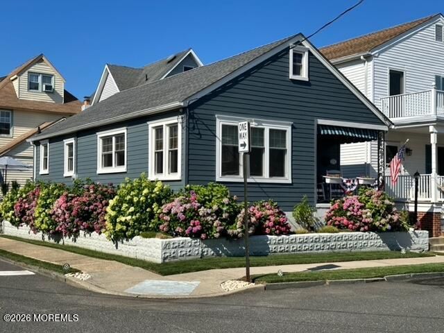 125 Stockton Avenue, Ocean Grove, NJ 07756