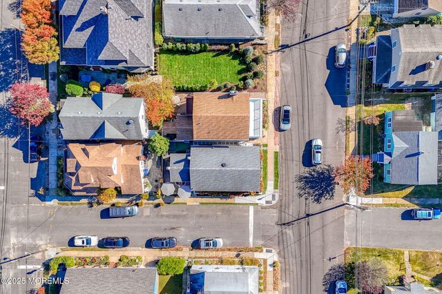 125 Stockton Avenue, Ocean Grove, NJ 07756