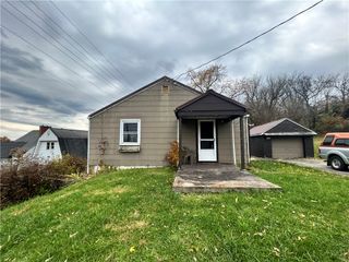 1347 High Rd, Clairton, PA 15025