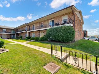 6910 Colonial Woods Drive 95, St Louis, MO 63129