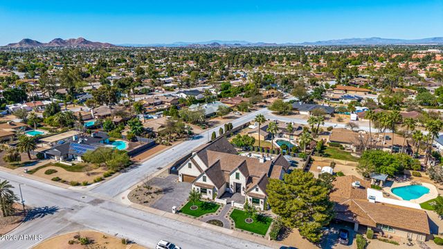 4224 E DESERT COVE Avenue, Phoenix, AZ 85028