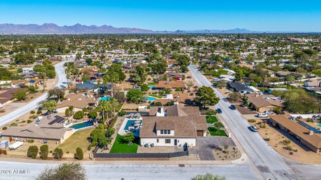 4224 E DESERT COVE Avenue, Phoenix, AZ 85028
