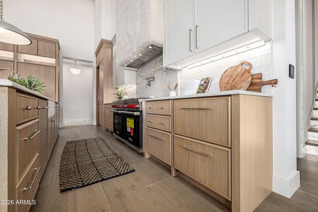 4224 E DESERT COVE Avenue, Phoenix, AZ 85028