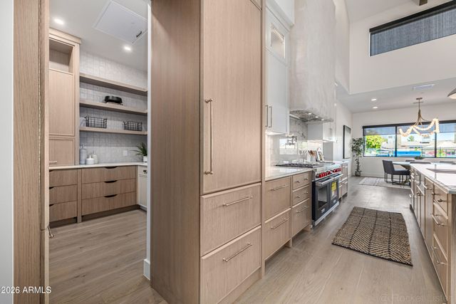 4224 E DESERT COVE Avenue, Phoenix, AZ 85028