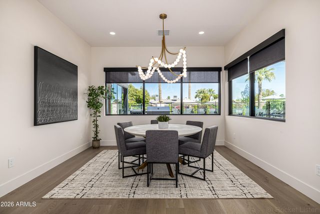 4224 E DESERT COVE Avenue, Phoenix, AZ 85028