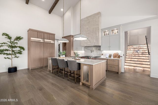 4224 E DESERT COVE Avenue, Phoenix, AZ 85028