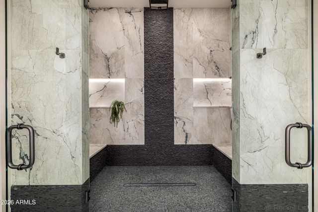 4224 E DESERT COVE Avenue, Phoenix, AZ 85028