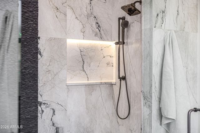 4224 E DESERT COVE Avenue, Phoenix, AZ 85028