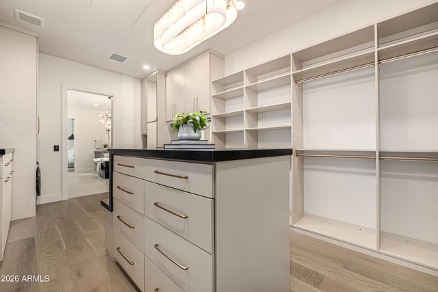 4224 E DESERT COVE Avenue, Phoenix, AZ 85028