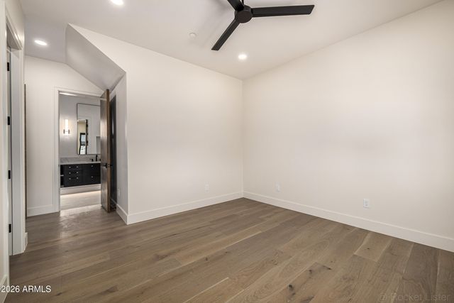 4224 E DESERT COVE Avenue, Phoenix, AZ 85028