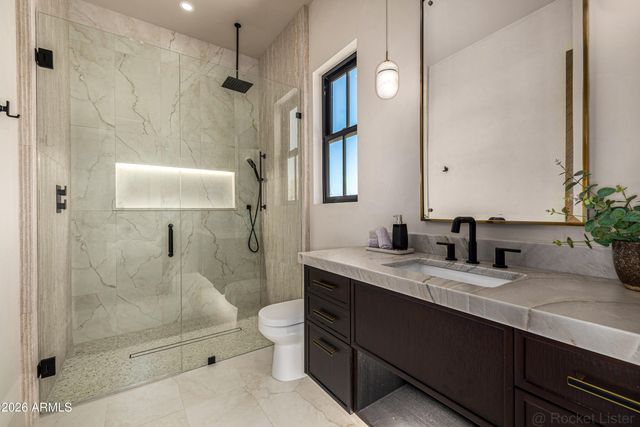 4224 E DESERT COVE Avenue, Phoenix, AZ 85028