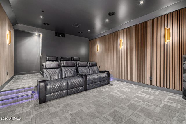 4224 E DESERT COVE Avenue, Phoenix, AZ 85028