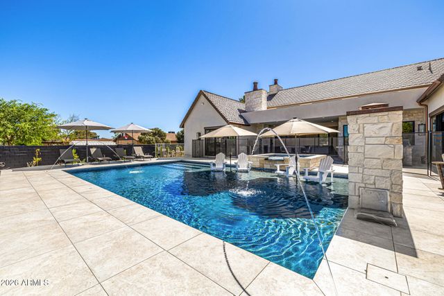 4224 E DESERT COVE Avenue, Phoenix, AZ 85028